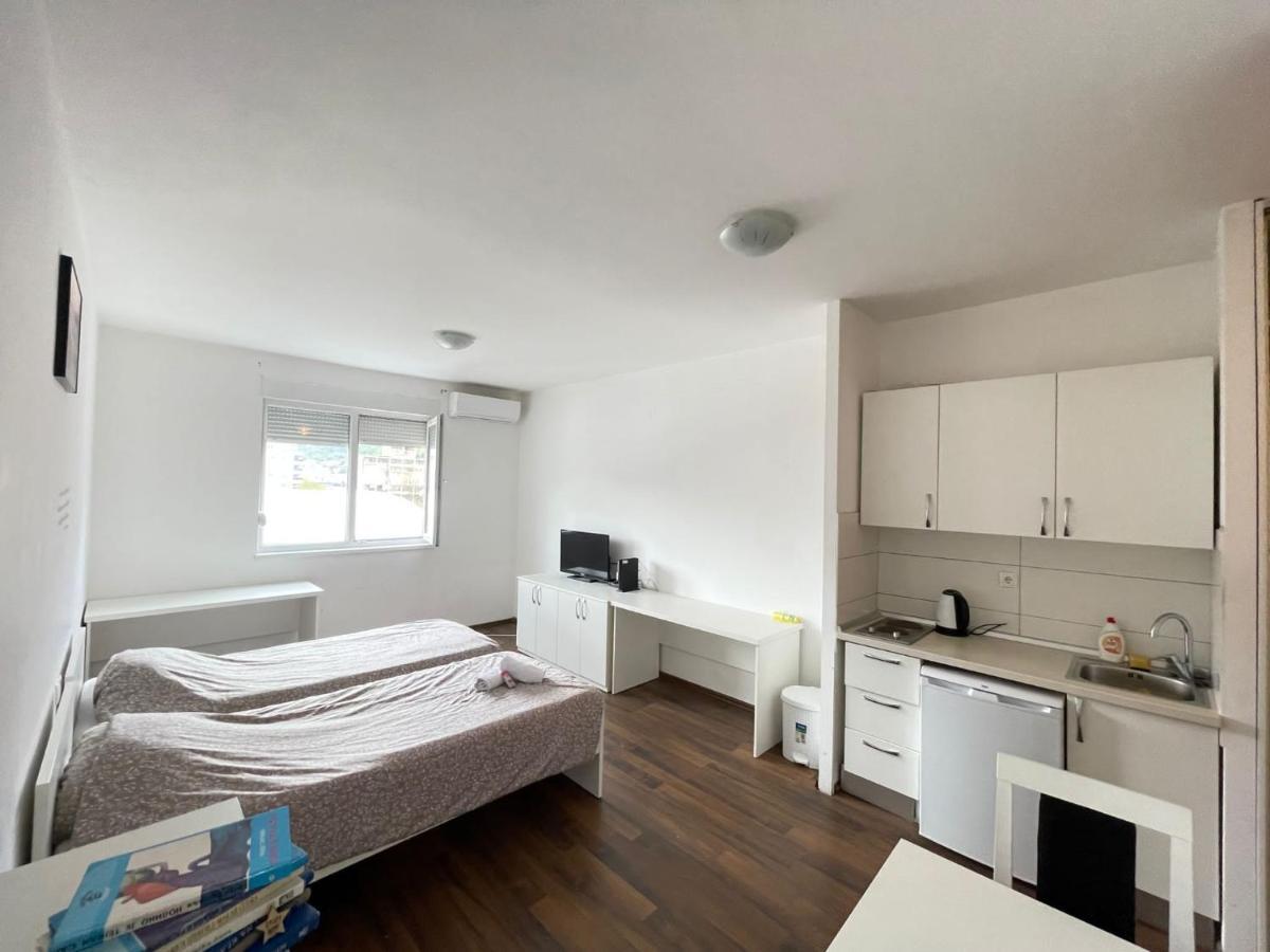 City Apartments Mostar Buitenkant foto